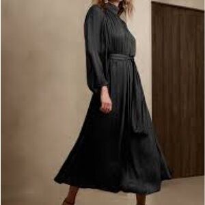 Banana Republic Long Sleeve Mock Neck Dress